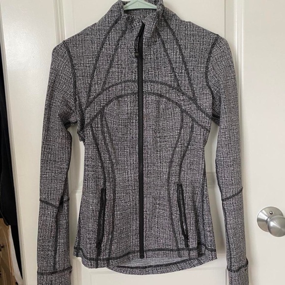Lululemon On the Move Define Jacket - Picture 1 of 3